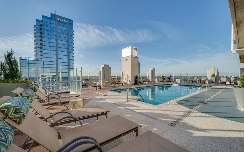 rooftop resort pool